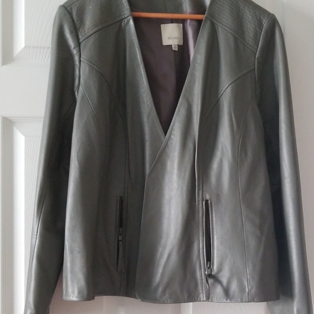 Jacket - Picture 3 of 3